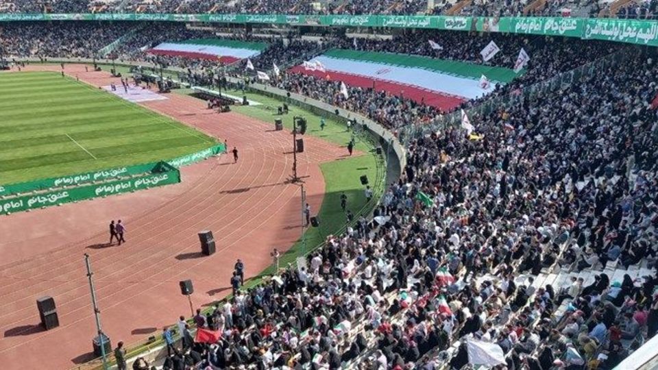 آغاز اجتماع 100 هزار نفری «سلام فرمانده» در ورزشگاه آزادی +عکس 