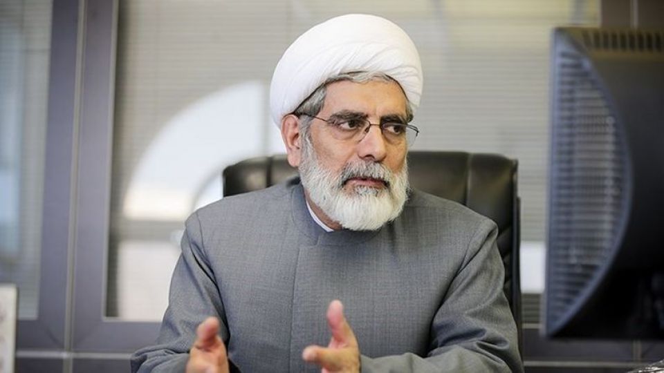 رهبری ستون خیمه نظام است/ نباید روحانی را با خاتمی یا هاشمی مقایسه کرد/ برخی خود را مالک کل اصلاحات میدانند رهبری ستون خیمه نظام است/ نباید روحانی را با خاتمی یا هاشمی مقایسه کرد/ برخی خود را مالک کل اصلاحات میدانند