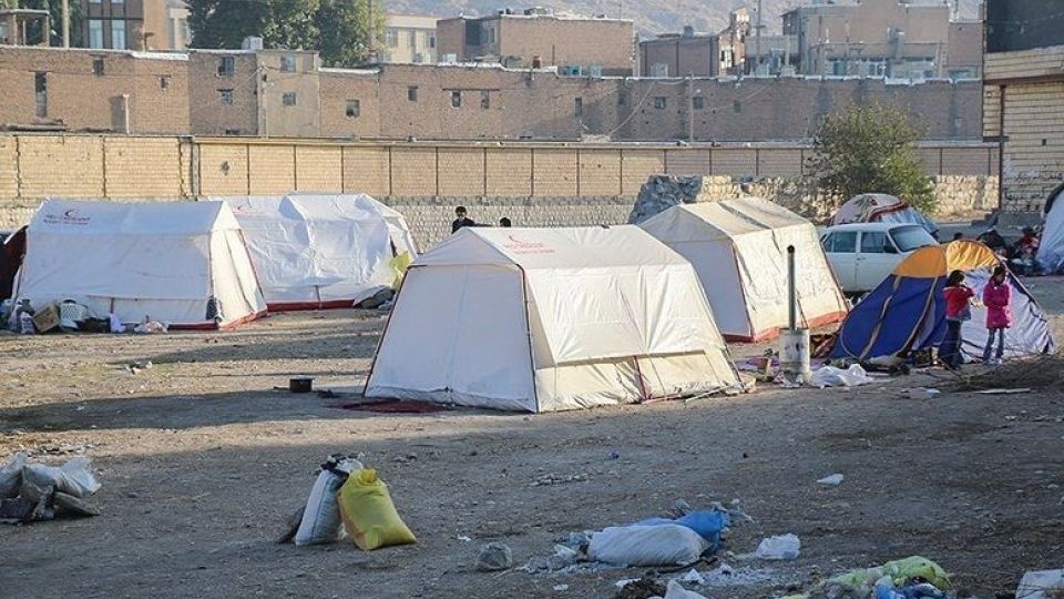 سپاه تا اسکان دائمی آخرین زلزلهزده کنار مردم است/مدرنترین بیمارستانهای صحرایی را برپا کردیم سپاه تا اسکان دائمی آخرین زلزلهزده کنار مردم است/مدرنترین بیمارستانهای صحرایی را برپا کردیم