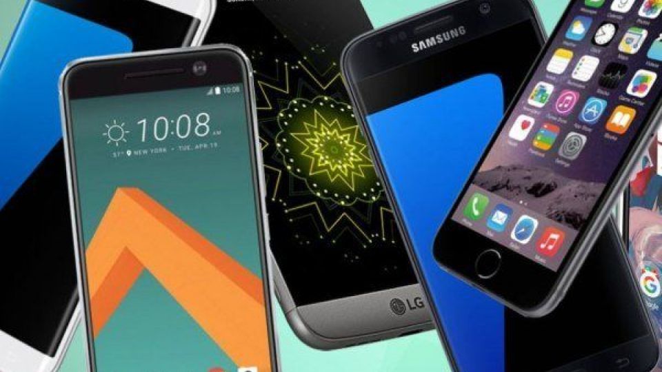 انتقاد جهرمی از کمپانیهای تولیدکننده گوشی انتقاد جهرمی از کمپانیهای تولیدکننده گوشی