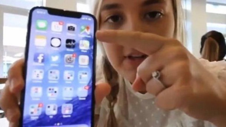 نقض حریم شخصی کاربران با قابلیت فیس آی دی آیفون نقض حریم شخصی کاربران با قابلیت فیس آی دی آیفون