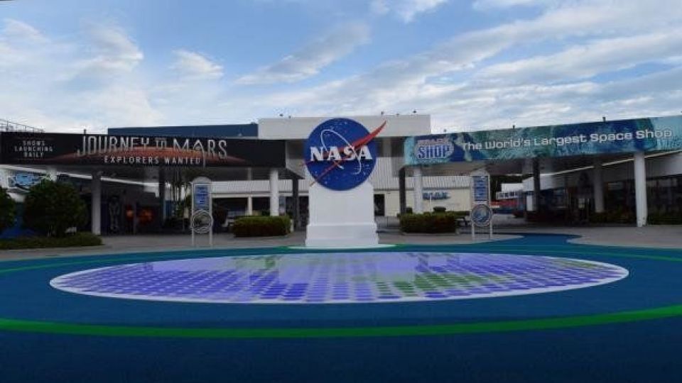 کاشی های هوشمند با فرستنده وای فای و بلوتوث ! کاشی های هوشمند با فرستنده وای فای و بلوتوث !