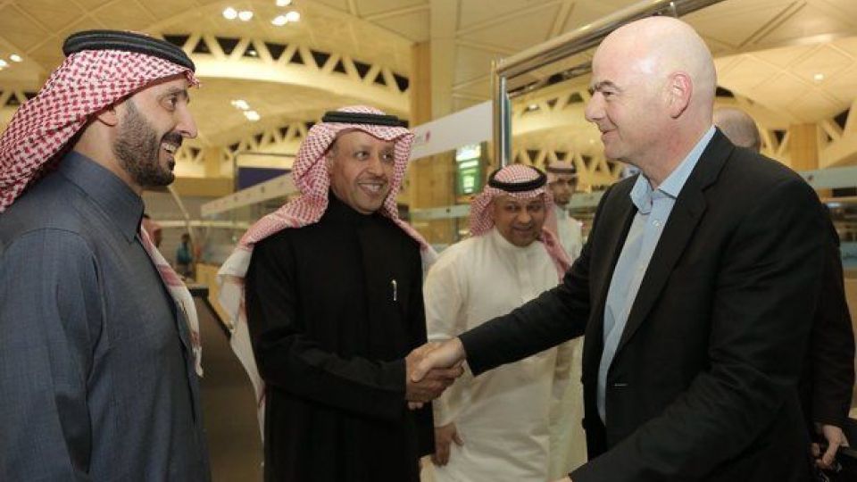 حضور اینفانتینو در جشن عربستانیها پس از تفاهمنامه ایران و قطر! حضور اینفانتینو در جشن عربستانیها پس از تفاهمنامه ایران و قطر!