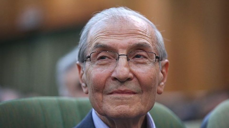 جراح شهیدچمران : او را بیهوش نکردم؛ گفت تو کار خودت را بکن، من هم کار خودم را می کنم جراح شهیدچمران : او را بیهوش نکردم؛ گفت تو کار خودت را بکن، من هم کار خودم را می کنم