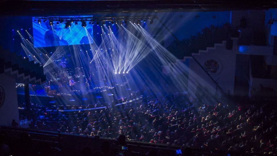کنسرت حامد همایون در جشنواره فجر