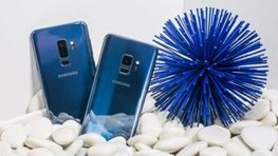 مقایسه فنی گلکسی اس ۹، اس ۹ پلاس با آیفون ایکس، گوگل پیکسل ۲ ایکس ال، نوت ۸ و گلکسی اس ۸ مقایسه فنی گلکسی اس ۹، اس ۹ پلاس با آیفون ایکس، گوگل پیکسل ۲ ایکس ال، نوت ۸ و گلکسی اس ۸