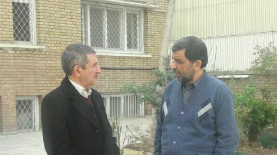 ضرغامی: اشکالاتی به رفتار احمدی نژاد وارد است، اما.../ چرا اعضای مجمع، بحث عدم صلاحیت مهندس موسوی را مطرح نکردند؟! ضرغامی: اشکالاتی به رفتار احمدی نژاد وارد است، اما.../ چرا اعضای مجمع، بحث عدم صلاحیت مهندس موسوی را مطرح نکردند؟!