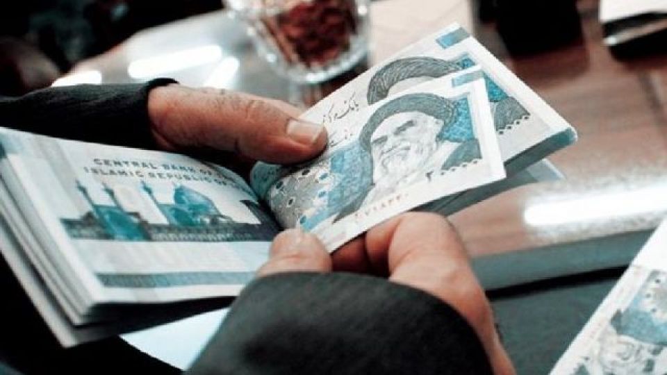 دستمزد کارگران در سال ۹۷ چقدر میشود؟ دستمزد کارگران در سال ۹۷ چقدر میشود؟