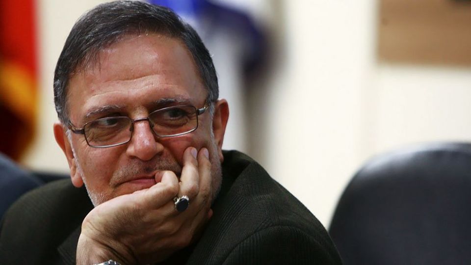 دلیل نوسانات بازار ارز از زبان سیف/ ترامپ عامل افزایش قیمت دلار بود دلیل نوسانات بازار ارز از زبان سیف/ ترامپ عامل افزایش قیمت دلار بود