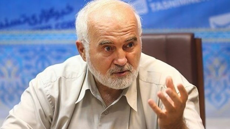 احمد توکلی در مراسم رونمایی از سامانه مطالبه گری: امیدواریم مردم بتوانند بدون دغدغه و اضطراب حقوق خود را از حکومت مطالبه کنند/شکایت از روسای فعلی و قبلی بانک مرکزی احمد توکلی در مراسم رونمایی از سامانه مطالبه گری: امیدواریم مردم بتوانند بدون دغدغه و اضطراب حقوق خود را از حکومت مطالبه کنند/شکایت از روسای فعلی و قبلی بانک مرکزی