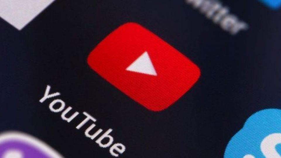 ارایه یوتیوب شبانه برای گوشیهای iOS ارایه یوتیوب شبانه برای گوشیهای iOS