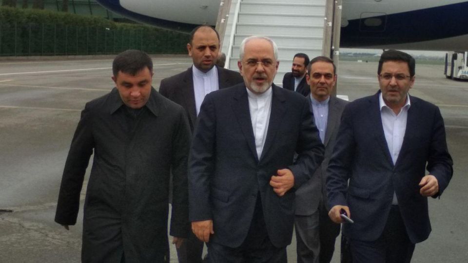 صحبتهای ظریف در بدو ورود به باکو صحبتهای ظریف در بدو ورود به باکو