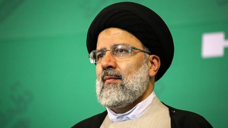 رئیسی: مهمترین دغدغههای مردم، معیشت رفع بیکاری و مبارزه با فساد است رئیسی: مهمترین دغدغههای مردم، معیشت رفع بیکاری و مبارزه با فساد است