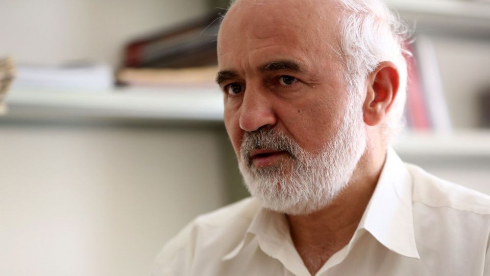 جزییات بیشتر از نحوه نظارت بر نهادها و دستگاههای منتسب به رهبری جزییات بیشتر از نحوه نظارت بر نهادها و دستگاههای منتسب به رهبری