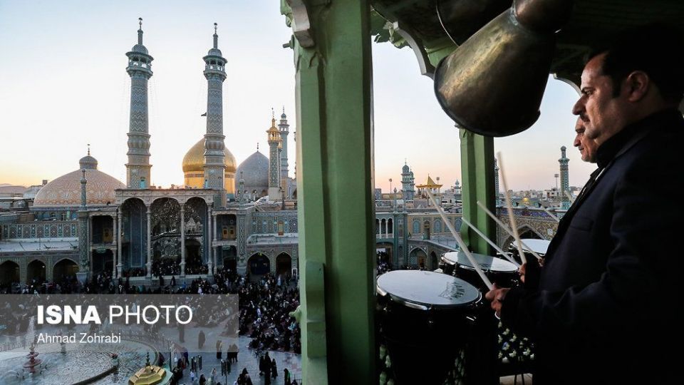 شب آرزوها در حرم حضرت فاطمه معصومه(س) شب آرزوها در حرم حضرت فاطمه معصومه(س)