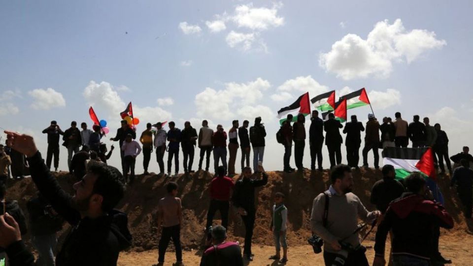 12 شهید و 1200 مجروح فلسطینی تاکنون/ تیراندازی و شلیک گاز اشک آور نظامیان صهیونیستی 12 شهید و 1200 مجروح فلسطینی تاکنون/ تیراندازی و شلیک گاز اشک آور نظامیان صهیونیستی