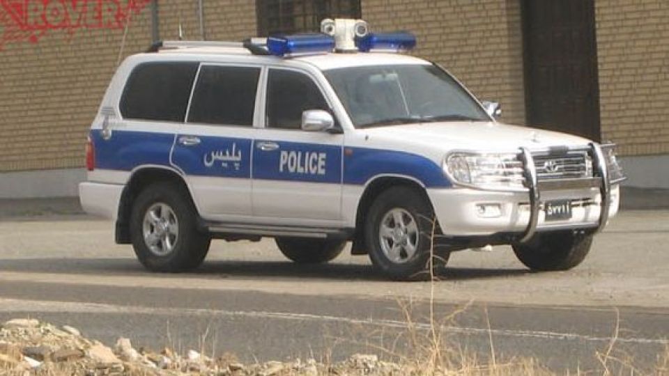 لندکروزهای عملیاتی زیرپای فرماندهان ستادی پلیس لندکروزهای عملیاتی زیرپای فرماندهان ستادی پلیس