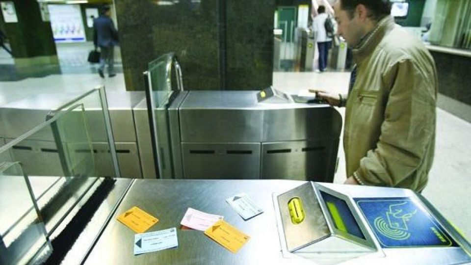 افزایش قیمت بلیت مترو در اردیبهشت/ وضعیت کرایه تاکسی و اتوبوس افزایش قیمت بلیت مترو در اردیبهشت/ وضعیت کرایه تاکسی و اتوبوس