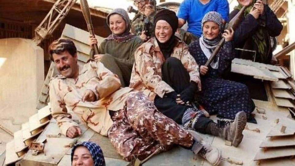 موسسه "اوج" در طراحی هوشمندانه و بسیار درست خود از فرصت ارزشمند رسانه ای در پایتخت ۵ بهره گرفته است موسسه "اوج" در طراحی هوشمندانه و بسیار درست خود از فرصت ارزشمند رسانه ای در پایتخت ۵ بهره گرفته است