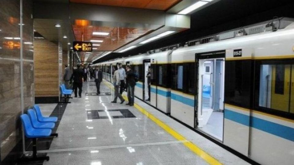 کاهش نرخ بلیت مترو تهران کرج به ۱۰۰۰ تومان کاهش نرخ بلیت مترو تهران کرج به ۱۰۰۰ تومان