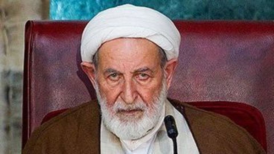 آیت الله یزدی: کسی منکر شادی مردم نیست، اما نباید این شادی به ناهنجاری و رقص و پای کوبی تبدیل شود آیت الله یزدی: کسی منکر شادی مردم نیست، اما نباید این شادی به ناهنجاری و رقص و پای کوبی تبدیل شود