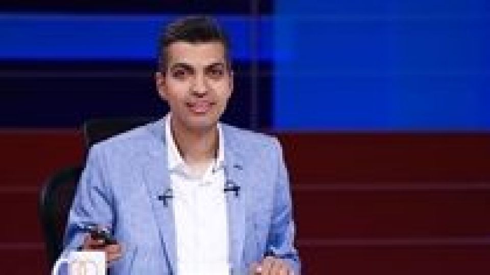 احضاریه دادگاه برای عادل فردوسیپور احضاریه دادگاه برای عادل فردوسیپور