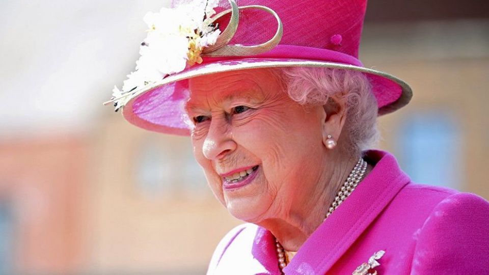 رئیس پژوهشکده انساب قم: شجره نامه سیادت ملکه الیزابت جعلی است رئیس پژوهشکده انساب قم: شجره نامه سیادت ملکه الیزابت جعلی است