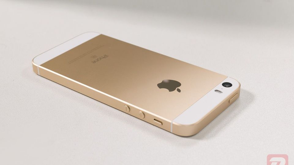 معرفی آیفون SE 2 با قابلیت های جدید معرفی آیفون SE 2 با قابلیت های جدید