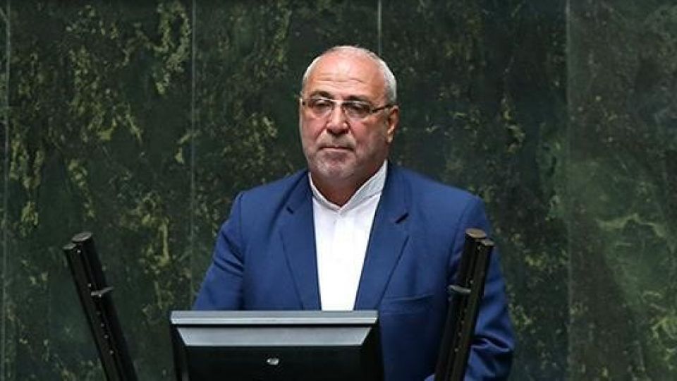 حاجیدلیگانی: همزمانی نشست قوای سهگانه با طرح سوال از روحانی شائبه ایجاد میکند/ انتقاد از آمار و ارقام ارائه شده توسط رئیسجمهور حاجیدلیگانی: همزمانی نشست قوای سهگانه با طرح سوال از روحانی شائبه ایجاد میکند/ انتقاد از آمار و ارقام ارائه شده توسط رئیسجمهور