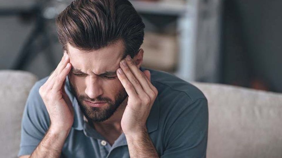 علت سردردهای صبحگاهی علت سردردهای صبحگاهی