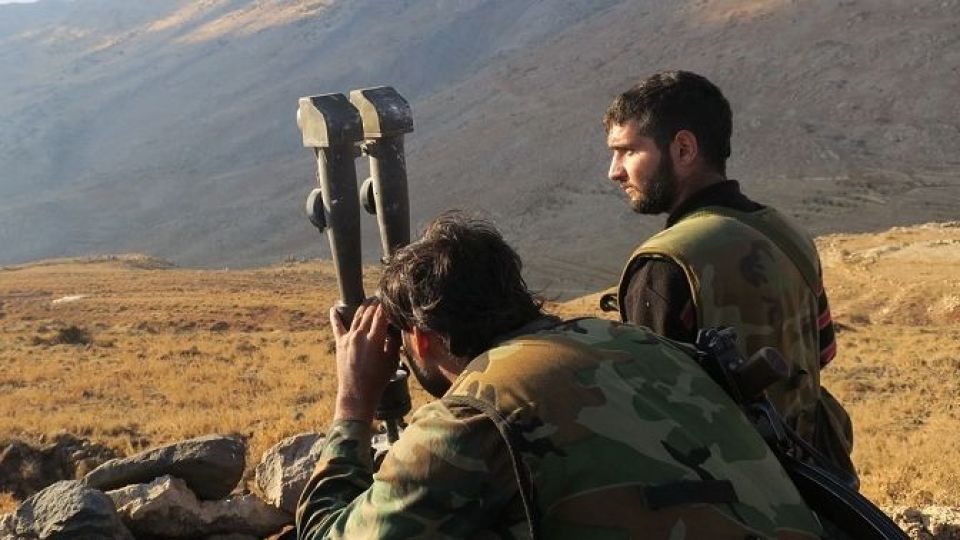 ارتش سوریه مواضع تروریست ها در قنیطره را هدف قرار داد ارتش سوریه مواضع تروریست ها در قنیطره را هدف قرار داد