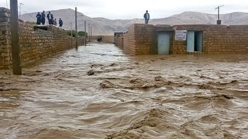 ۹ فوتی در حوادث سیلاب کشور/امدادرسانی به ۲۱هزار نفر ۹ فوتی در حوادث سیلاب کشور/امدادرسانی به ۲۱هزار نفر