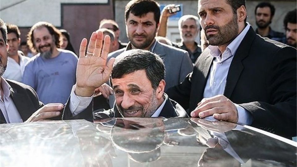 سوال نمایندگان از وزیر دادگستری در مورد علت برخورد نکردن با تخلفات احمدینژاد سوال نمایندگان از وزیر دادگستری در مورد علت برخورد نکردن با تخلفات احمدینژاد