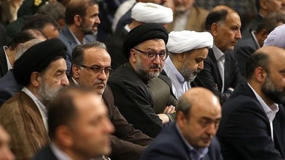 کدام چهرههای اصلاحطلب در جلسه اخیر مسئولان با رهبر انقلاب حضور داشتند؟ +عکس کدام چهرههای اصلاحطلب در جلسه اخیر مسئولان با رهبر انقلاب حضور داشتند؟ +عکس