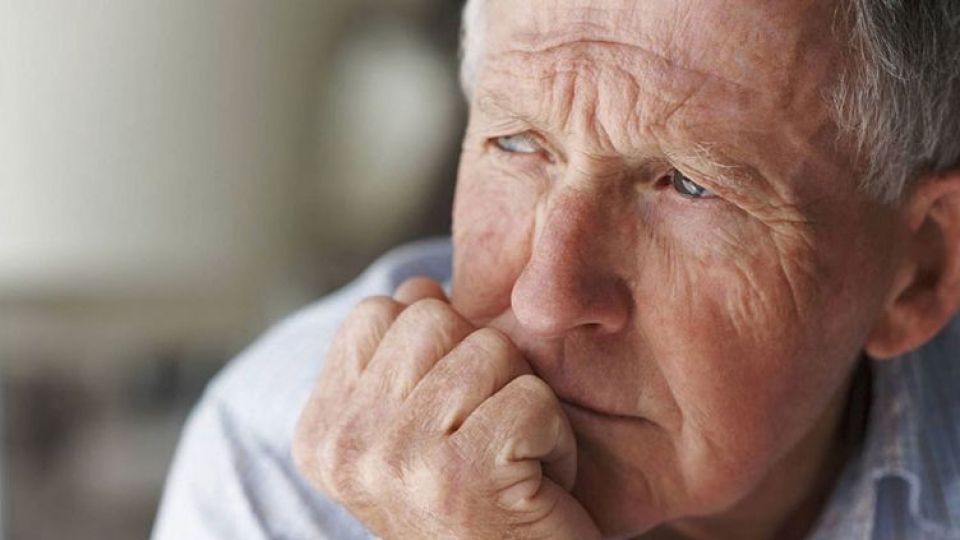 سالمندانی که گرفتار شرایط سخت اقتصادی و مشکلات پنهان هستند سالمندانی که گرفتار شرایط سخت اقتصادی و مشکلات پنهان هستند