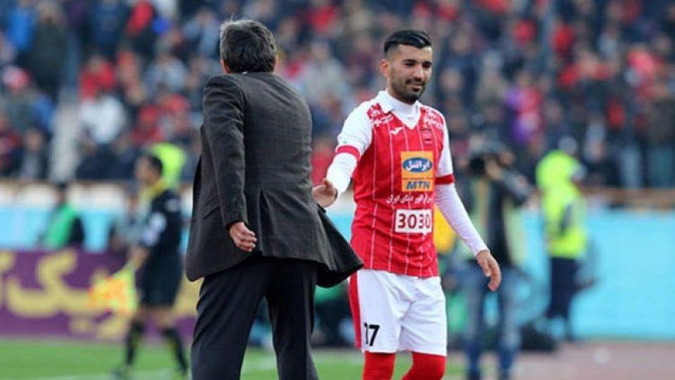 مسلمان و راه خروج از پرسپولیس + عکس مسلمان و راه خروج از پرسپولیس + عکس