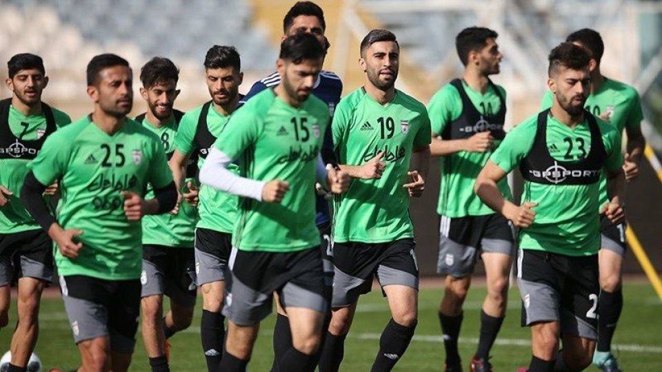 نامه نمایندگان مجلس به وزیر برای تغییر لیست کیروش نامه نمایندگان مجلس به وزیر برای تغییر لیست کیروش