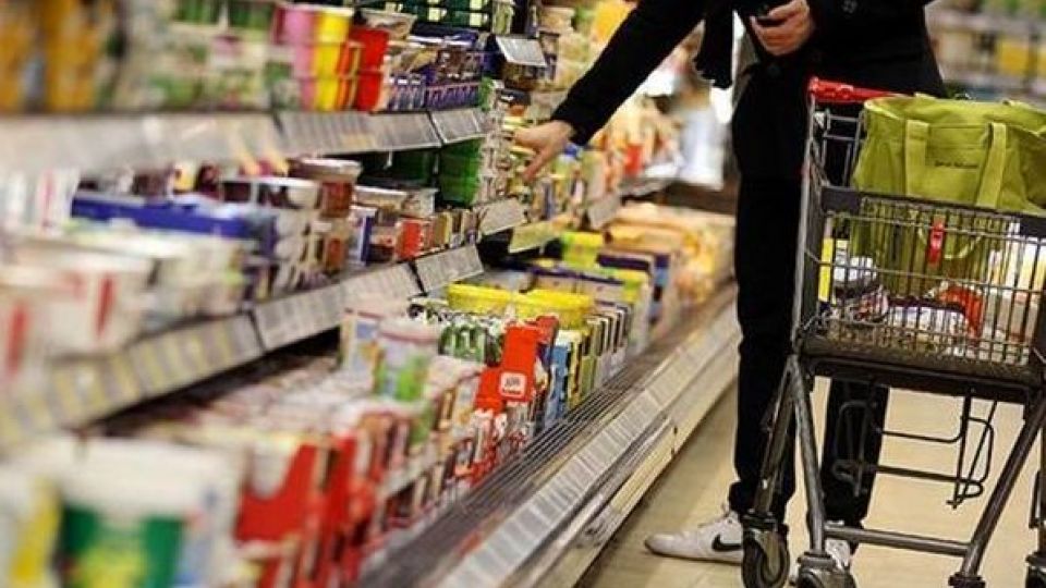 چرا مردم نرخ تورم اعلامشده از سوی بانک مرکزی را حس نمیکنند؟/ نقش اقلام خنثیکننده چیست؟ چرا مردم نرخ تورم اعلامشده از سوی بانک مرکزی را حس نمیکنند؟/ نقش اقلام خنثیکننده چیست؟