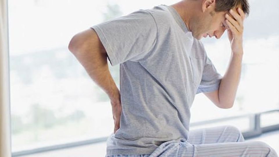 راه حلی آسان برای رفع کمردرد راه حلی آسان برای رفع کمردرد