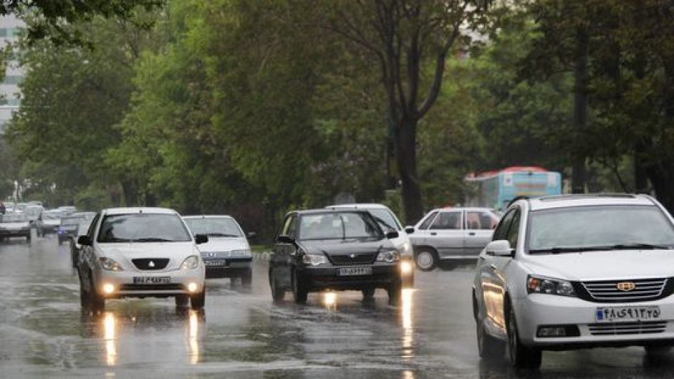 بارش باران شدید در هفت استان بارش باران شدید در هفت استان