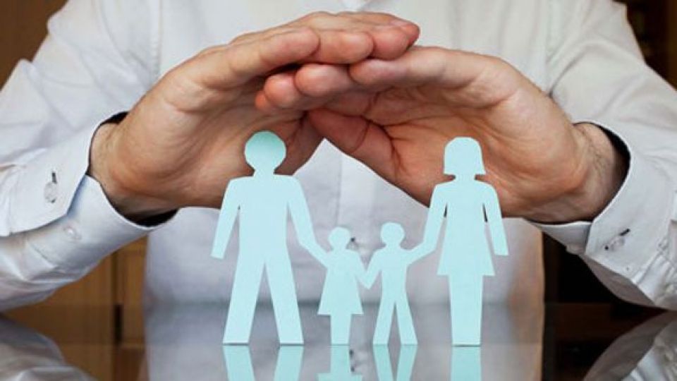 میزان پرداخت حق بیمه سالانه هر ایرانی میزان پرداخت حق بیمه سالانه هر ایرانی