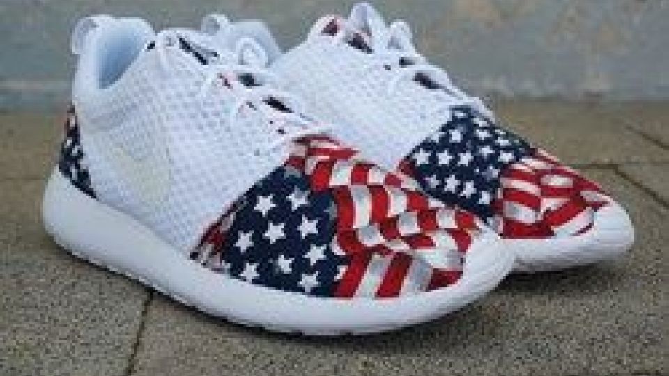 نایک: به خاطر تحریمهای آمریکا فعلاً نمیتوانیم به تیم ایران کفش بدهیم نایک: به خاطر تحریمهای آمریکا فعلاً نمیتوانیم به تیم ایران کفش بدهیم