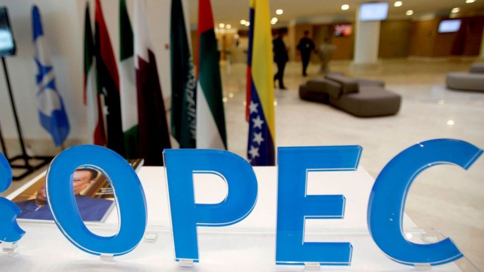 تاثیر افزایش تولید نفت عربستان و روسیه بر بازار ایران تاثیر افزایش تولید نفت عربستان و روسیه بر بازار ایران