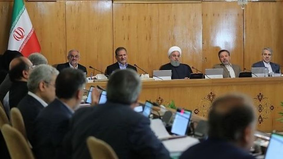 کدام اعضای اقتصادی دولت در معرض تغییر هستند؟ کدام اعضای اقتصادی دولت در معرض تغییر هستند؟