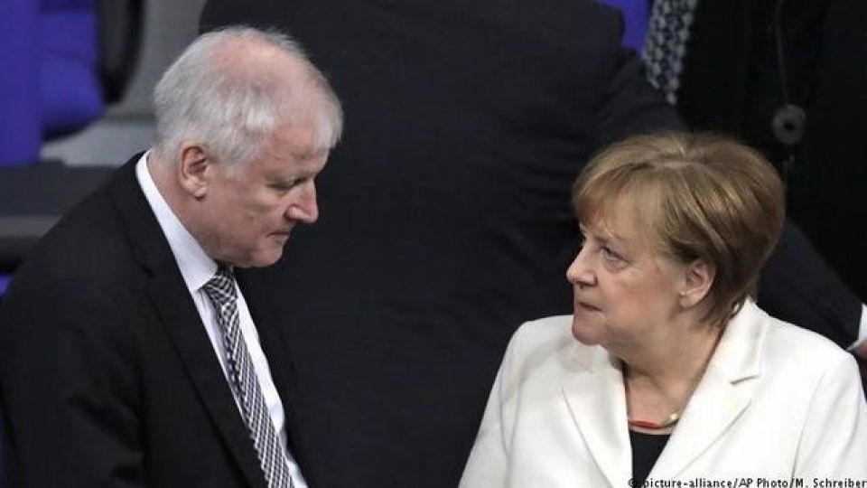 آیا دولت ائتلافی آلمان در آستانه فروپاشی است؟ آیا دولت ائتلافی آلمان در آستانه فروپاشی است؟