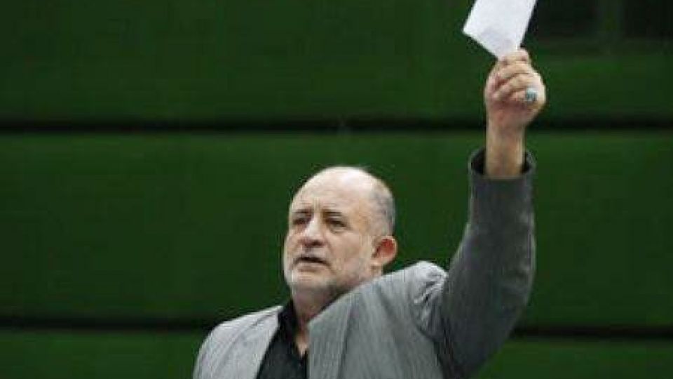 قاضیپور: آمریکاییها بهدنبال وارد کردن آسیب به مستضعفان هستند قاضیپور: آمریکاییها بهدنبال وارد کردن آسیب به مستضعفان هستند