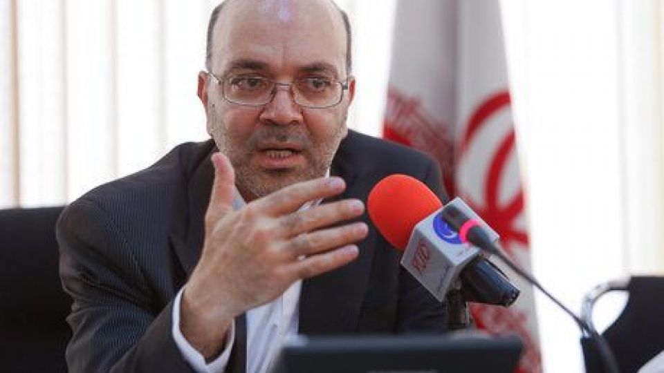 قول معاون وزیر نیرو برای بهبود کیفیت آب آبادان قول معاون وزیر نیرو برای بهبود کیفیت آب آبادان