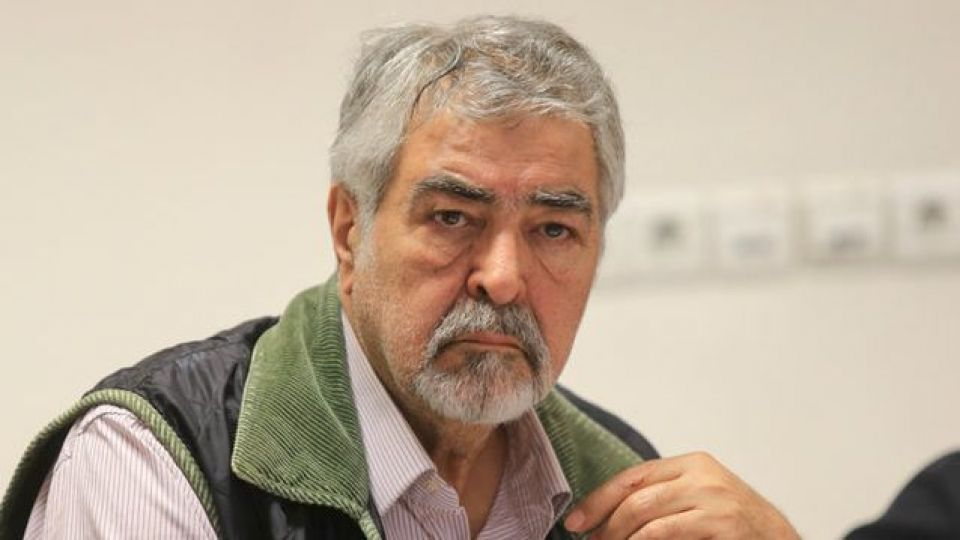 باز همان آش است و همان کاسه؟! باز همان آش است و همان کاسه؟!