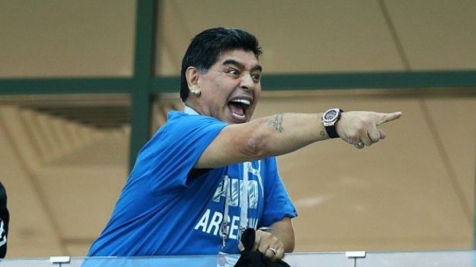 مارادونا دست بردار راموس و بلاتر نیست مارادونا دست بردار راموس و بلاتر نیست