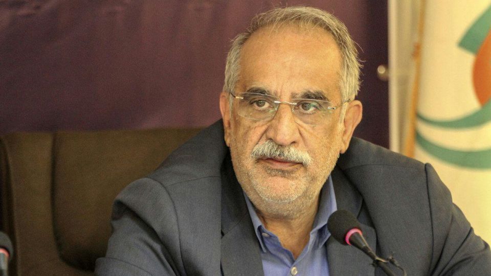 کرباسیان نتوانست متقاضیان استیضاح را قانع کند/ استیضاح باید در صحن مجلس مطرح شود کرباسیان نتوانست متقاضیان استیضاح را قانع کند/ استیضاح باید در صحن مجلس مطرح شود